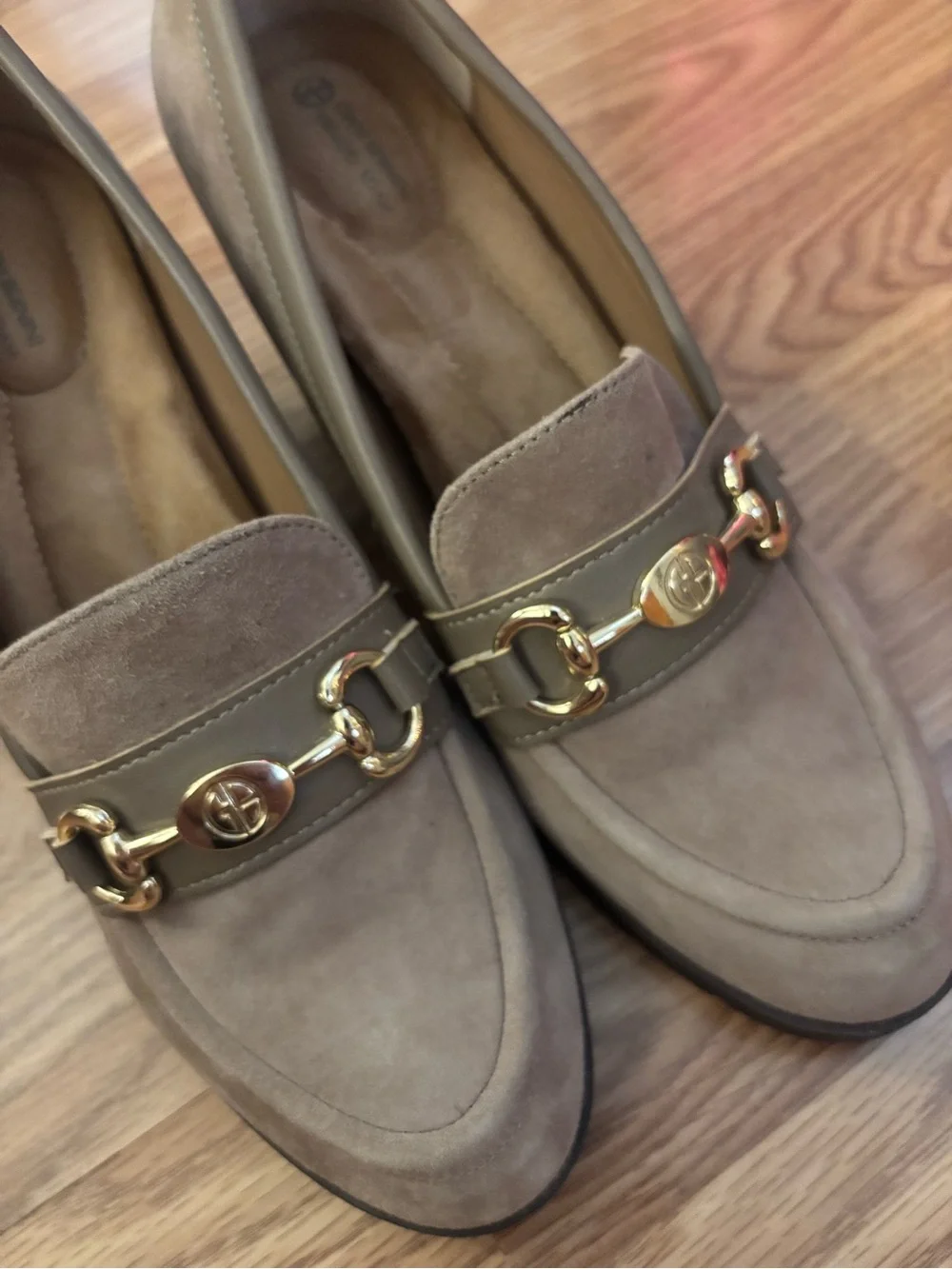 Giani Bernini Taupe Suede Block Heel Loafers Size 8.5M - Picture 10 of 10